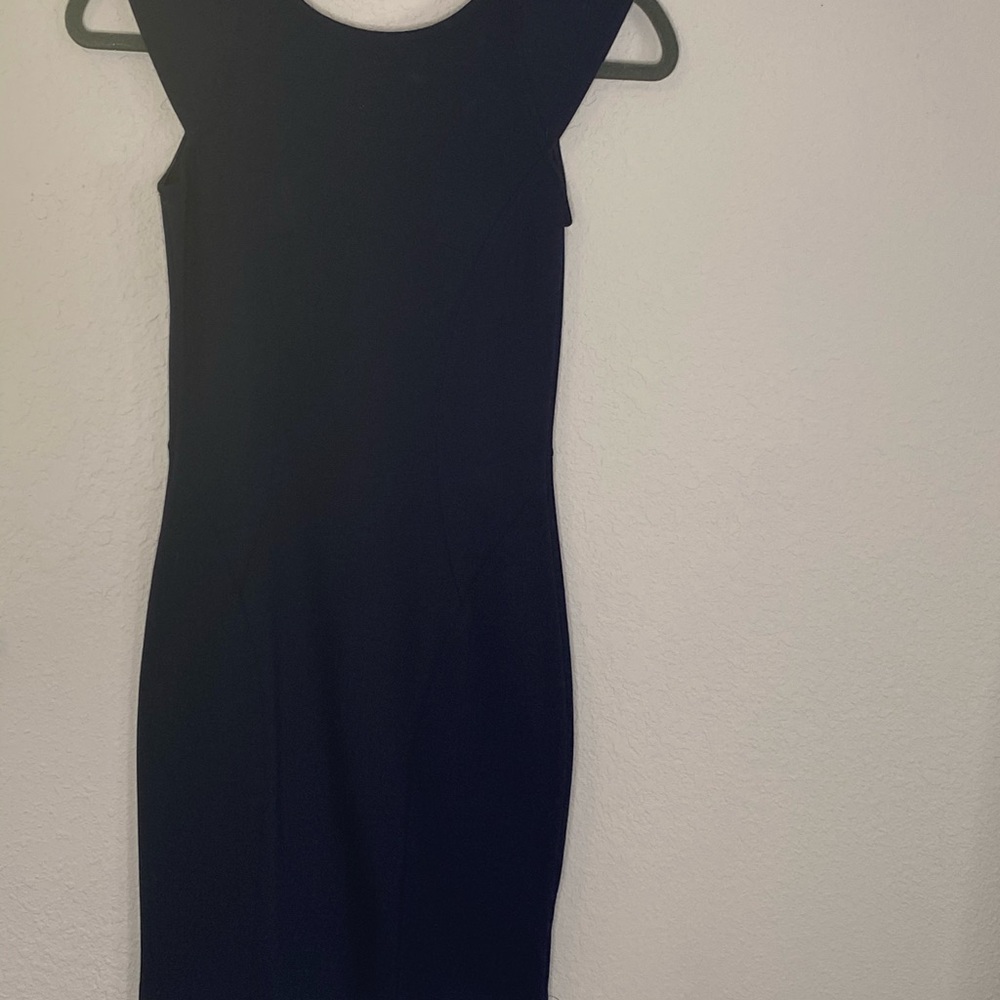 Fitted navy blue dress